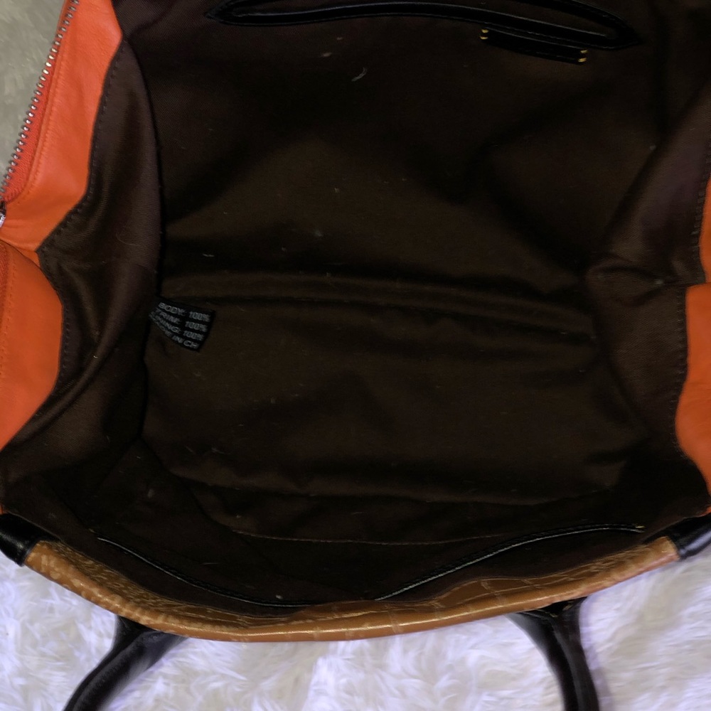 POUR LA VICTORY LEATHER HANDBAG!! - Picture 8 of 8